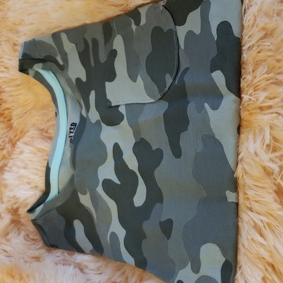 Spotted Zebra Long-Sleeve T-Shirts Set of 4 Blue/White/Grey, Camo Size 4T - Picture 4 of 7